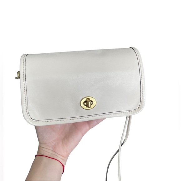 COACH 1970’s Vintage Dinky Pouch Sling Back Off White/Ivory Crossbody Bag Rare - Picture 12 of 16